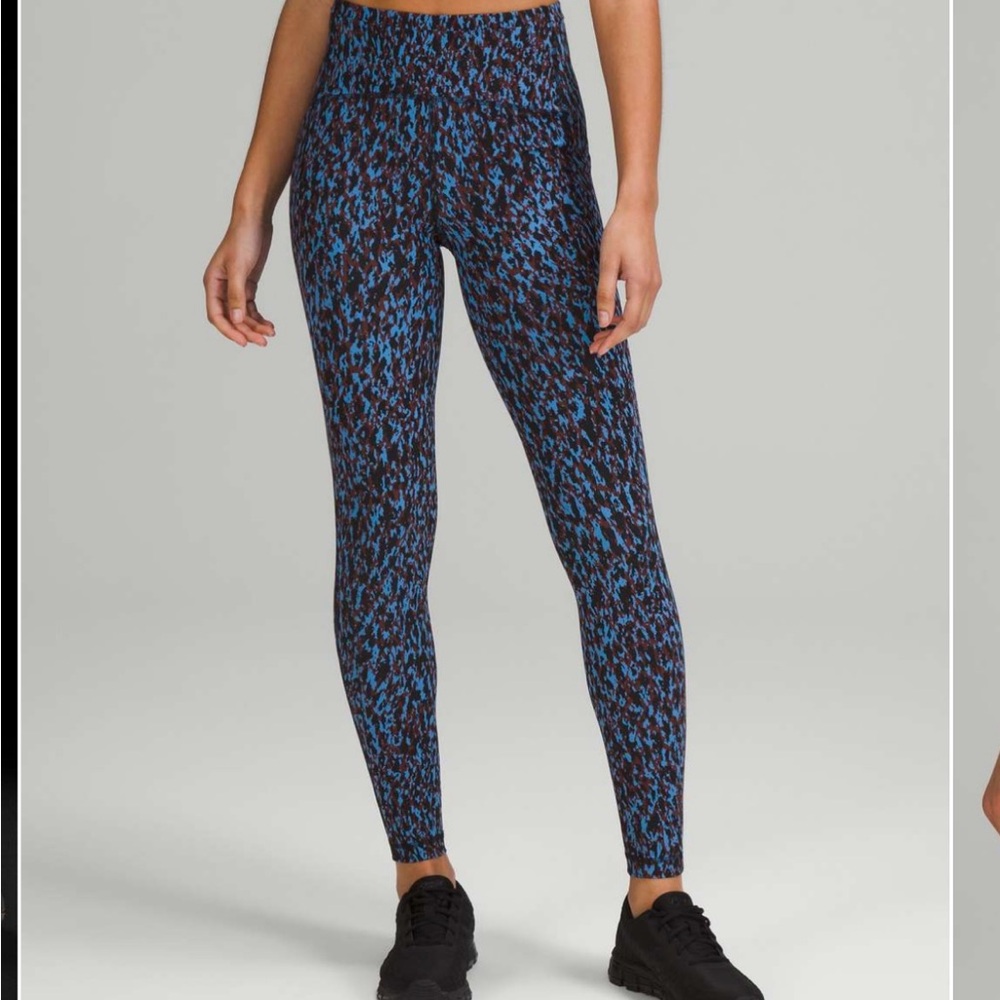 Lululemon Swift Speed High-Rise Tight 28” - Picture 3 of 10